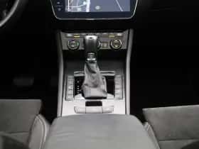 Škoda Superb thumbnail 10