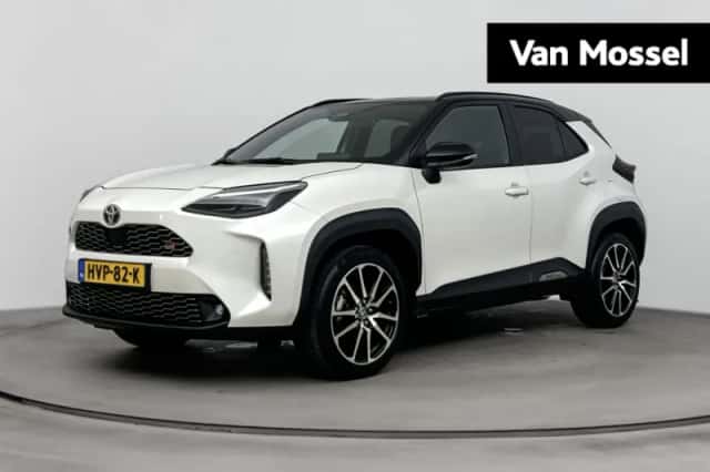 Toyota Yaris Cross (2024) thumbnail 1