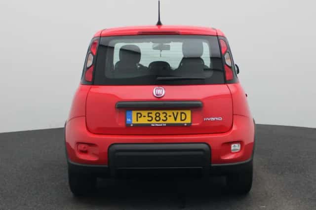 Fiat Panda (2022) thumbnail 5