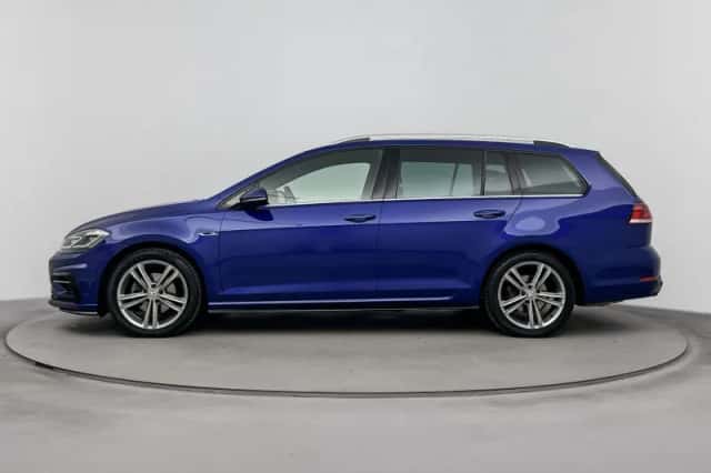 Volkswagen Golf (2018) thumbnail 2