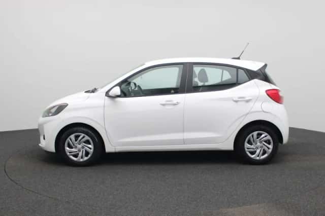 Hyundai i10 (2023) thumbnail 4