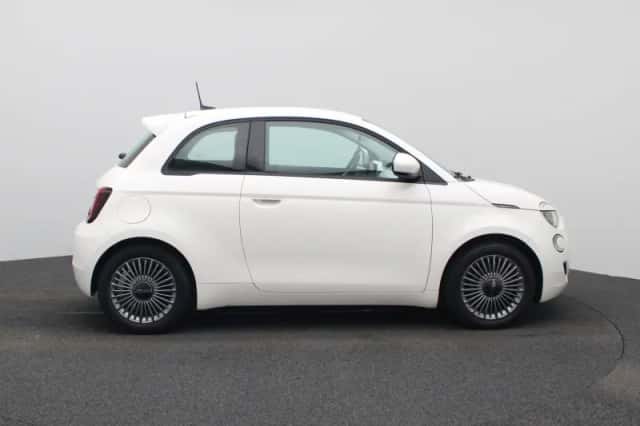 Fiat 500e (2020) thumbnail 6