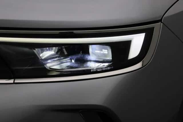 Opel Mokka-e (2022) thumbnail 13