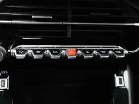 Peugeot 208 (2022) thumbnail 18