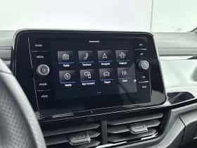 Volkswagen T-Roc thumbnail 18