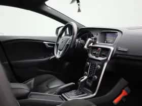 Volvo V40 (2019) thumbnail 32