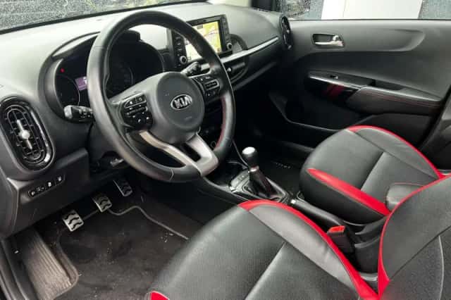 Kia Picanto (2017) thumbnail 3