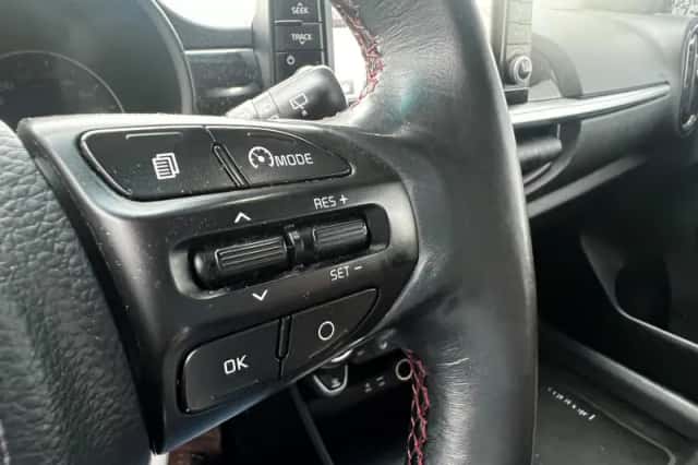Kia Picanto (2017) thumbnail 6