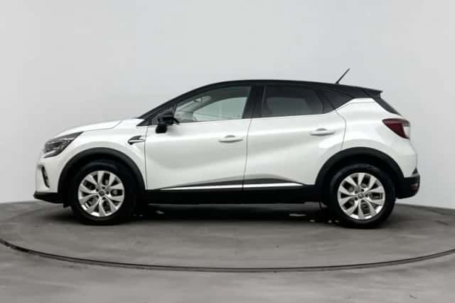 Renault Captur (2021) thumbnail 2