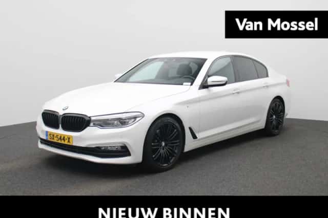 BMW 5-Serie (2018) thumbnail 1