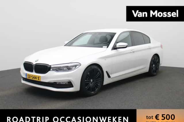 BMW 5-Serie (2018) thumbnail 1