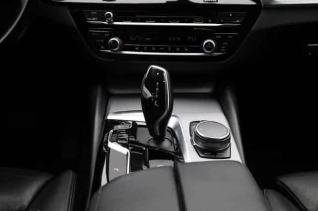 BMW 5-Serie (2018) thumbnail 9