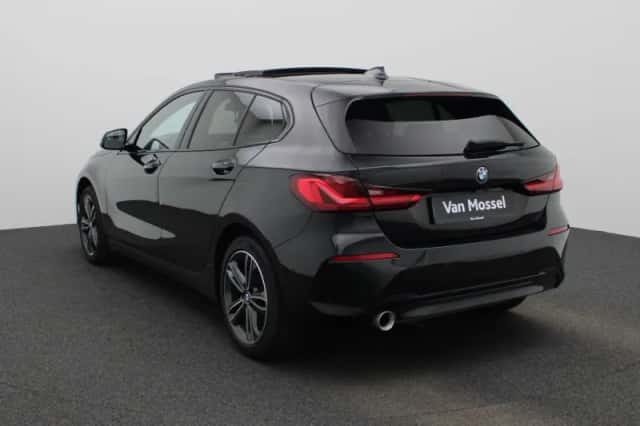 BMW 1-Serie (2023) thumbnail 2