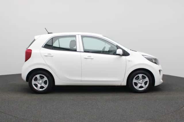 Kia Picanto (2021) thumbnail 6