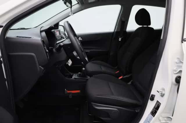 Kia Picanto (2021) thumbnail 9