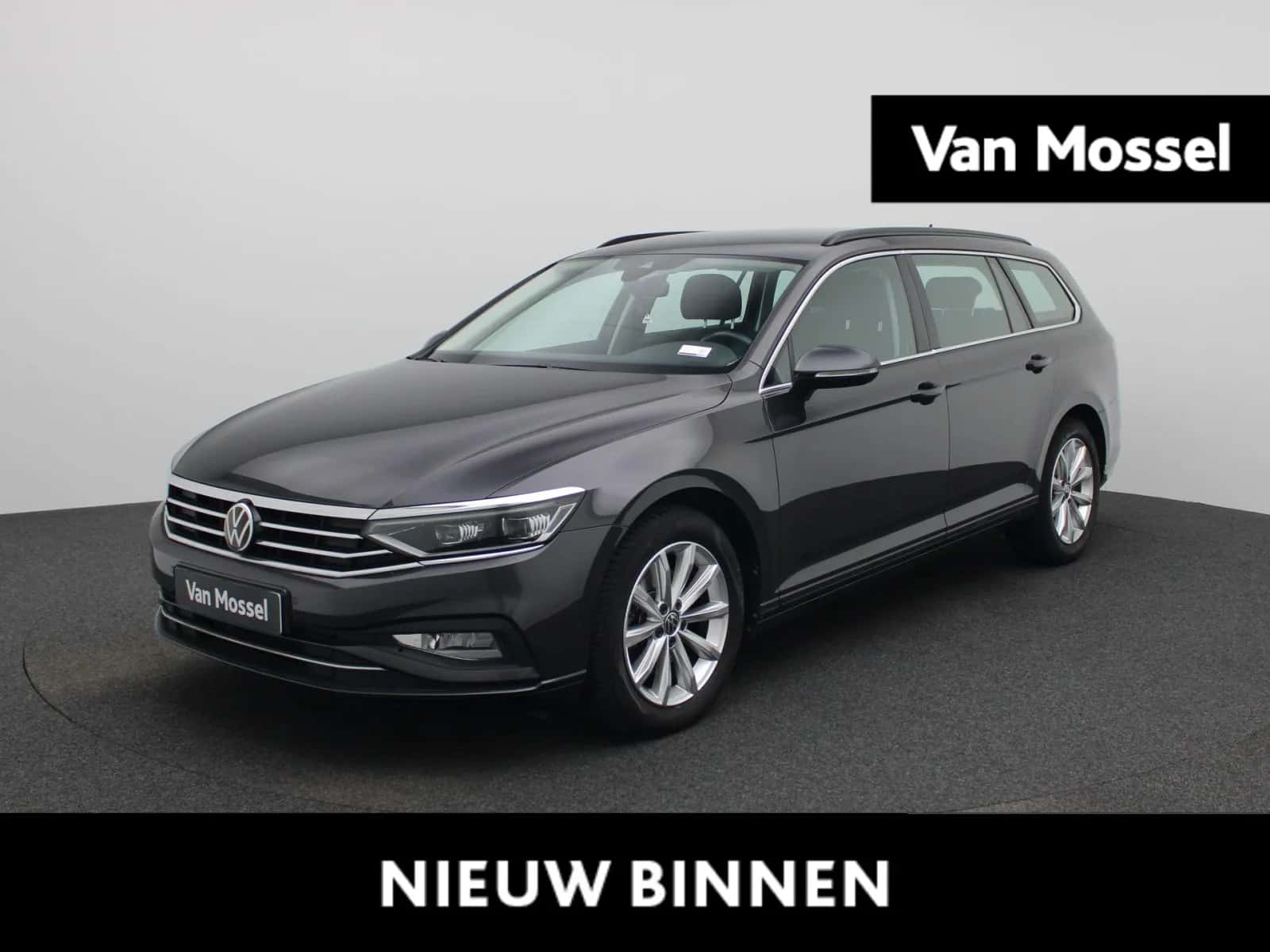 Volkswagen Passat (2021) — foto 1