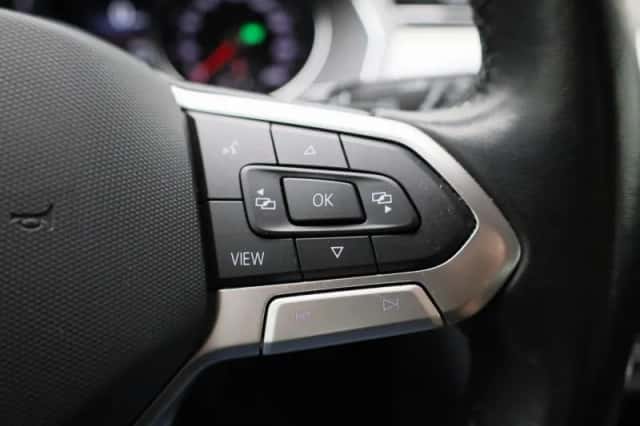 Volkswagen Passat (2021) thumbnail 17