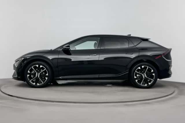 Kia EV6 (2025) thumbnail 2