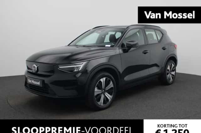 Volvo XC40 (2023) thumbnail 1