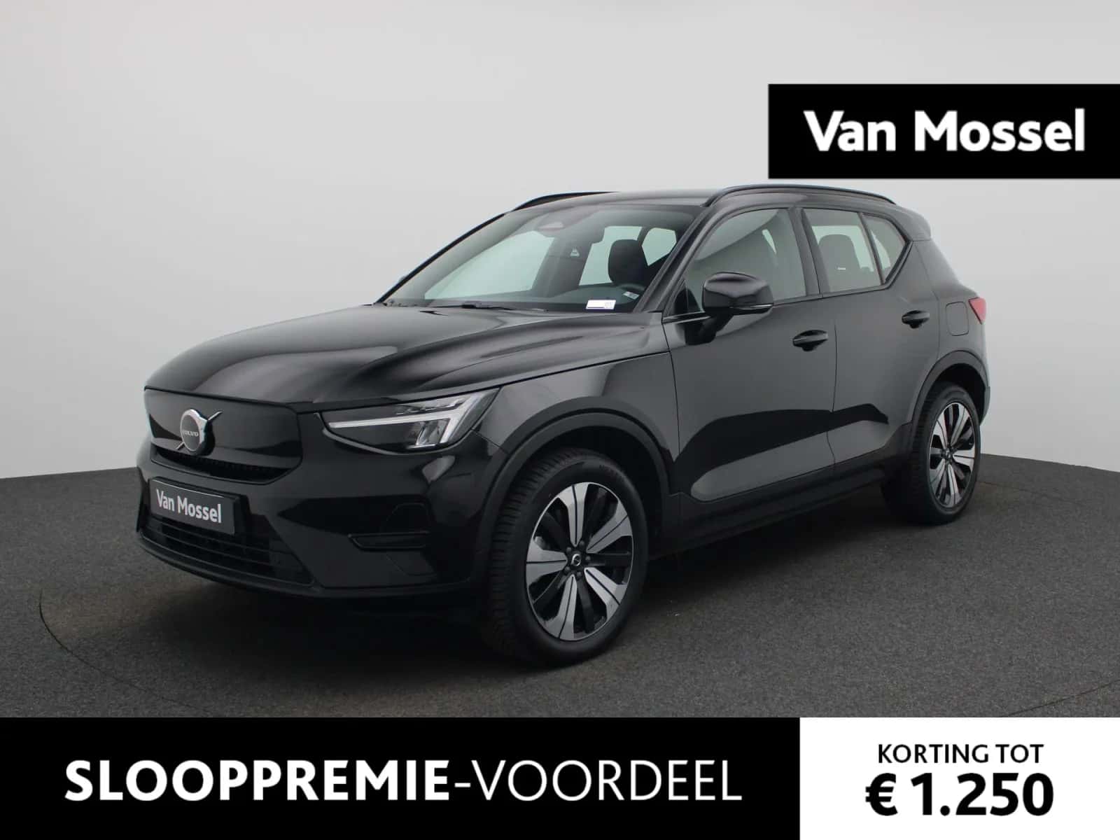 Volvo XC40 (2023) — foto 1