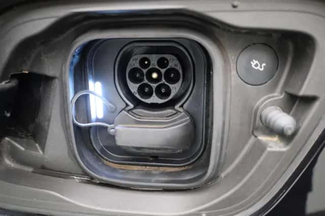 Volvo XC40 (2023) thumbnail 14