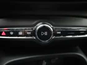 Volvo XC40 (2023) thumbnail 22