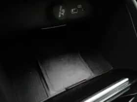 Volvo XC40 (2023) thumbnail 24