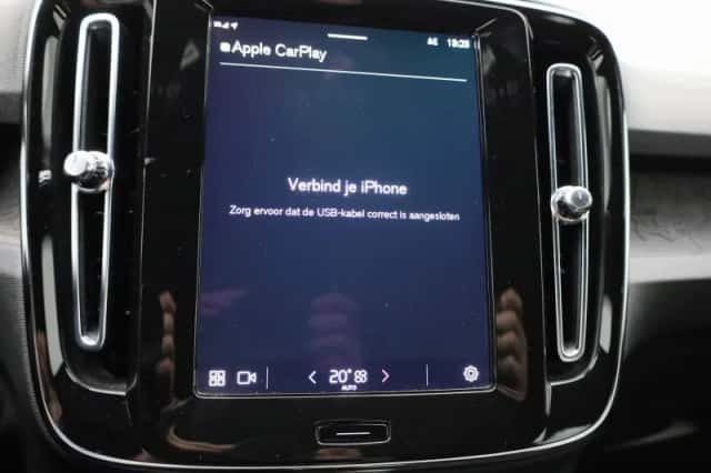 Volvo XC40 (2023) thumbnail 27