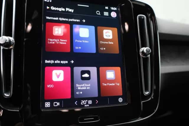 Volvo XC40 (2023) thumbnail 29
