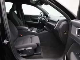 Volvo XC40 (2023) thumbnail 35