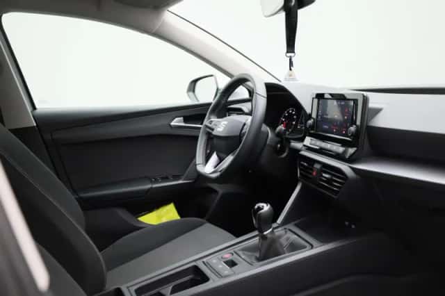 SEAT Leon (2023) thumbnail 29