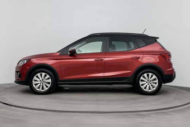 SEAT Arona (2019) thumbnail 2