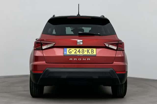 SEAT Arona (2019) thumbnail 3
