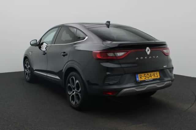 Renault Arkana (2022) thumbnail 2