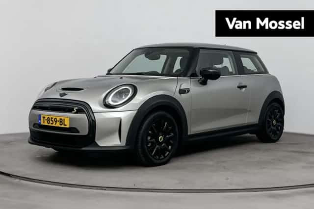 MINI Electric (2023) thumbnail 1