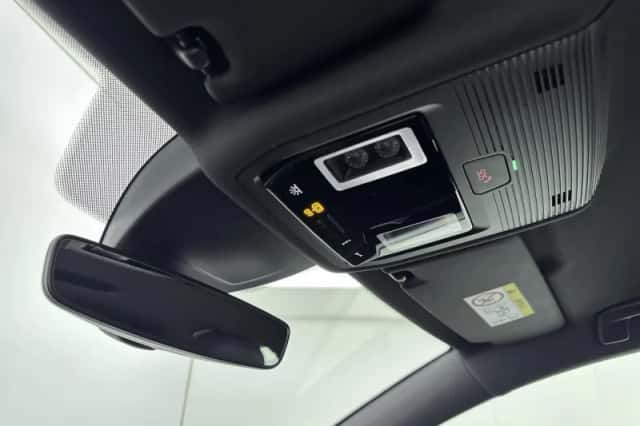 Volkswagen Golf (2023) thumbnail 20