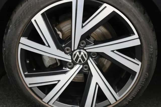 Volkswagen Golf (2022) thumbnail 12
