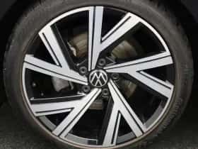 Volkswagen Golf (2022) thumbnail 12