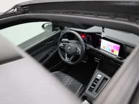 Volkswagen Golf (2022) thumbnail 37