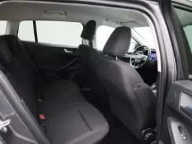 Ford Focus thumbnail 33