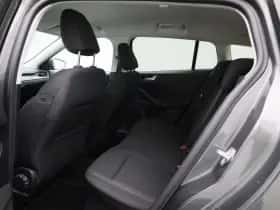 Ford Focus thumbnail 10