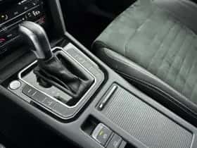 Volkswagen Passat thumbnail 13