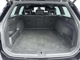 Volkswagen Passat thumbnail 15