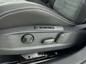 Volkswagen Passat thumbnail 16