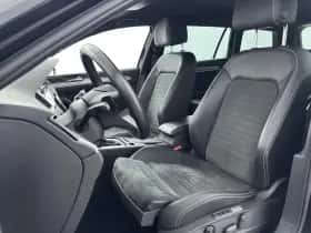Volkswagen Passat thumbnail 22