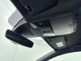 Volkswagen Passat thumbnail 27