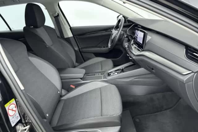 Škoda Octavia (2023) thumbnail 29