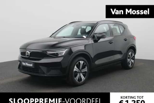 Volvo XC40 (2023) thumbnail 1