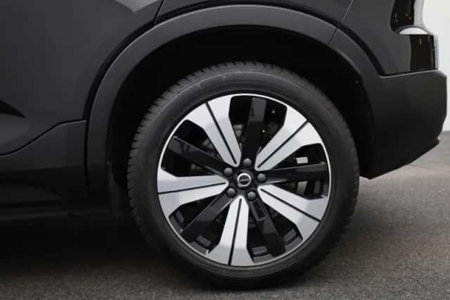 Volvo XC40 (2023) thumbnail 13