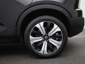 Volvo XC40 (2023) thumbnail 13